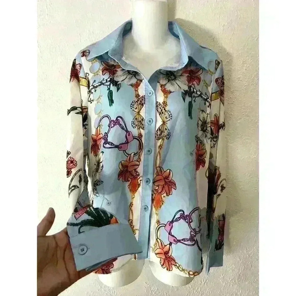 Floral And Butterfly Print Button Up Blouse Blue Sz Medium - Picture 8 of 11